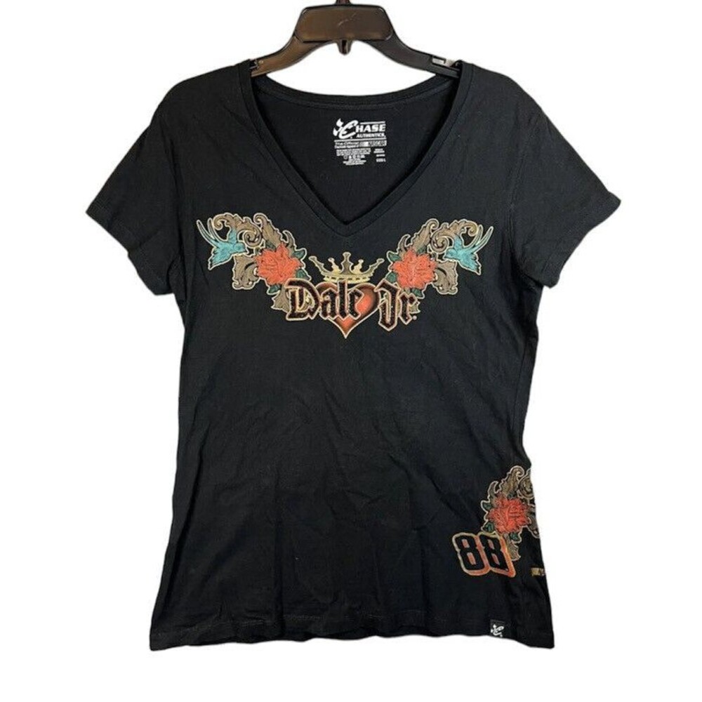 Chase V Neck Dale Jr 88 Bling Graphic Size Large short sleeve black Nascar shirt